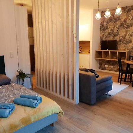 Prestige Apartments Wola Kolejowa Varsovie Extérieur photo