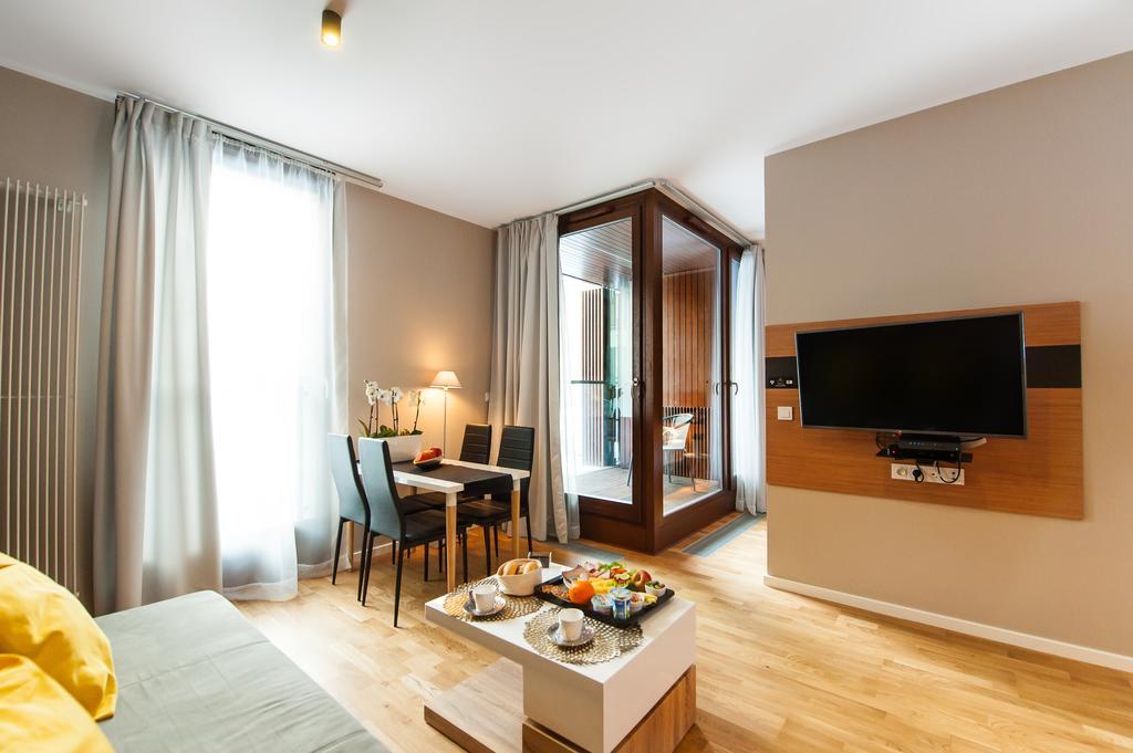 Prestige Apartments Wola Kolejowa Varsovie Chambre photo