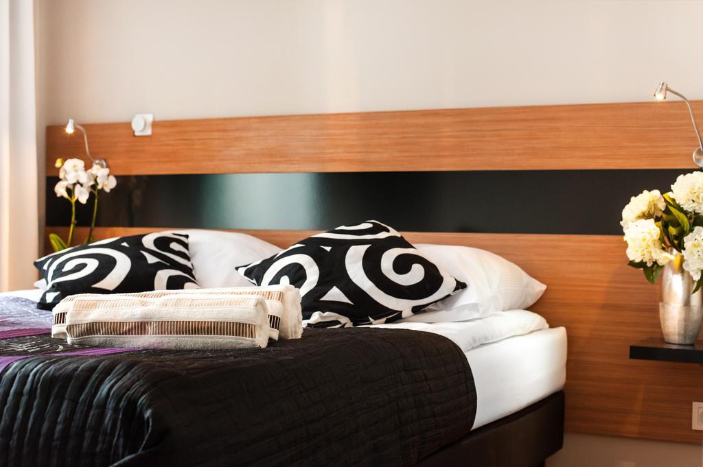Prestige Apartments Wola Kolejowa Varsovie Chambre photo